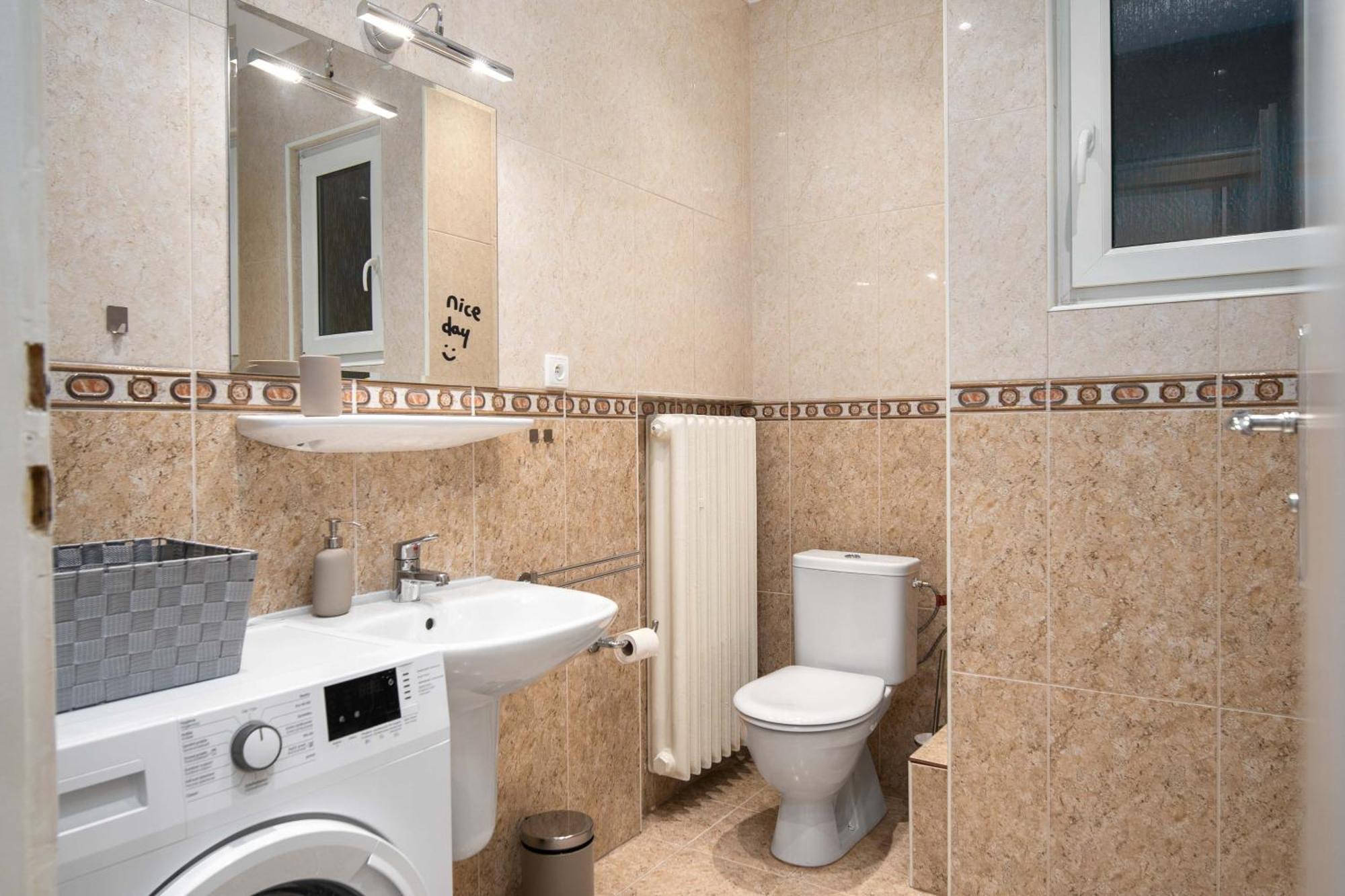 Best Location Apartment Air-Conditioned Bratislava Esterno foto